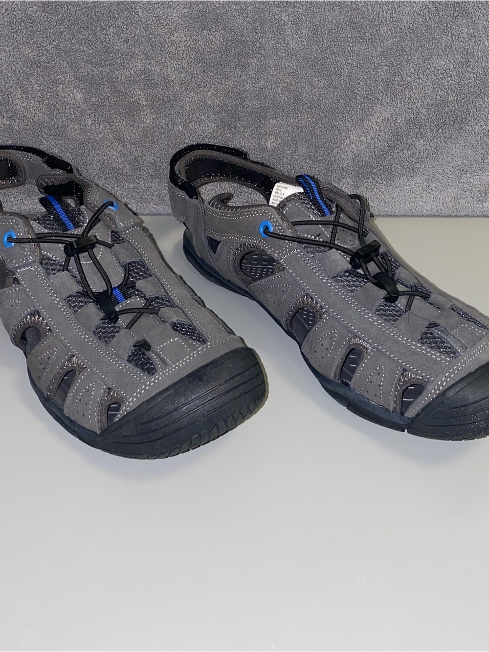 G.H. Bass & Co Defense Grey Closed Toe Outdoor Sandals Mens 10.5M - Picture 3 of 12